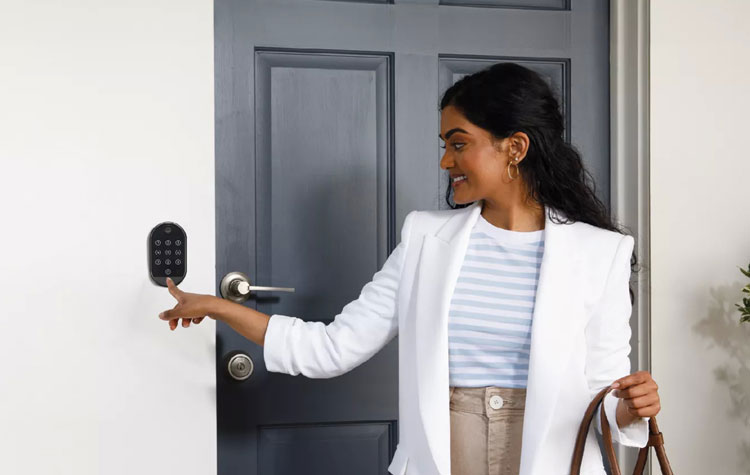 Κλειδαρια μικρων καταλυματων Airbnb Yale Gate Opener